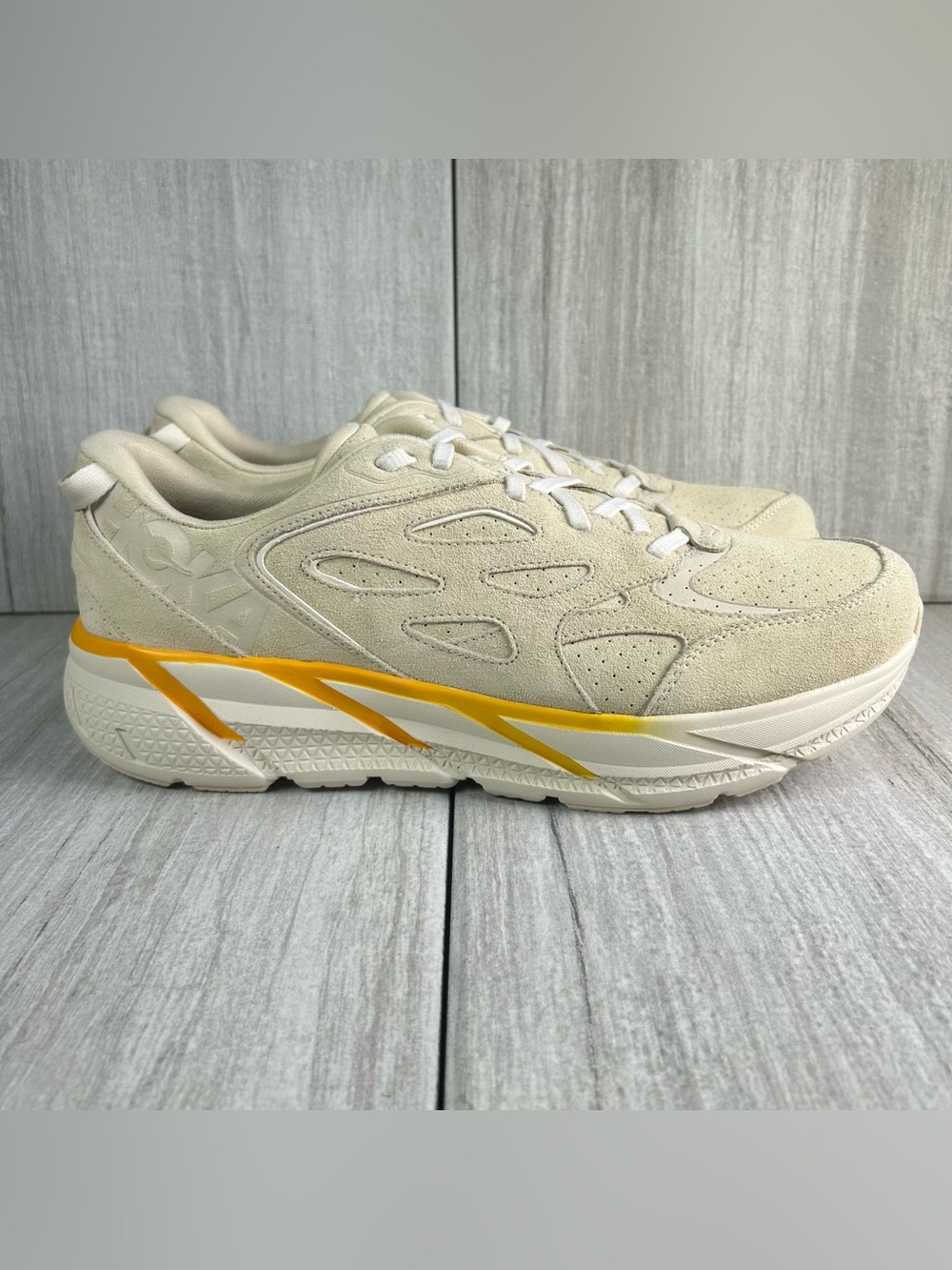 NEW Hoka One One Clifton L Suede Cream Beige Running Sneakers Men’s Size 14